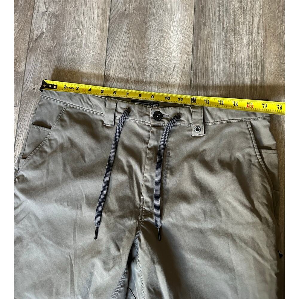 686 Everywhere Hybrid Short Slim Fit Brown size 34 - Picture 6 of 10